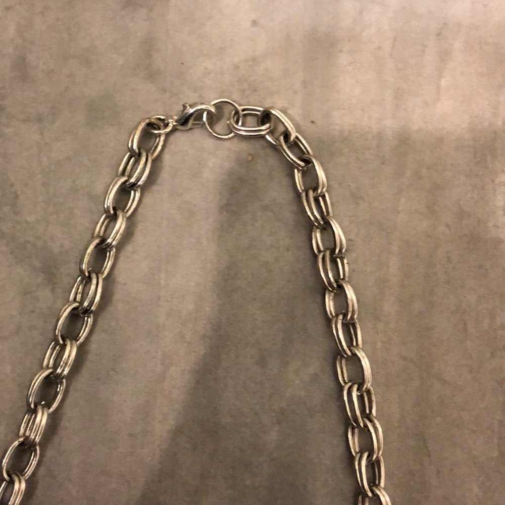 Chain Metal Necklace - Picture 10 of 13